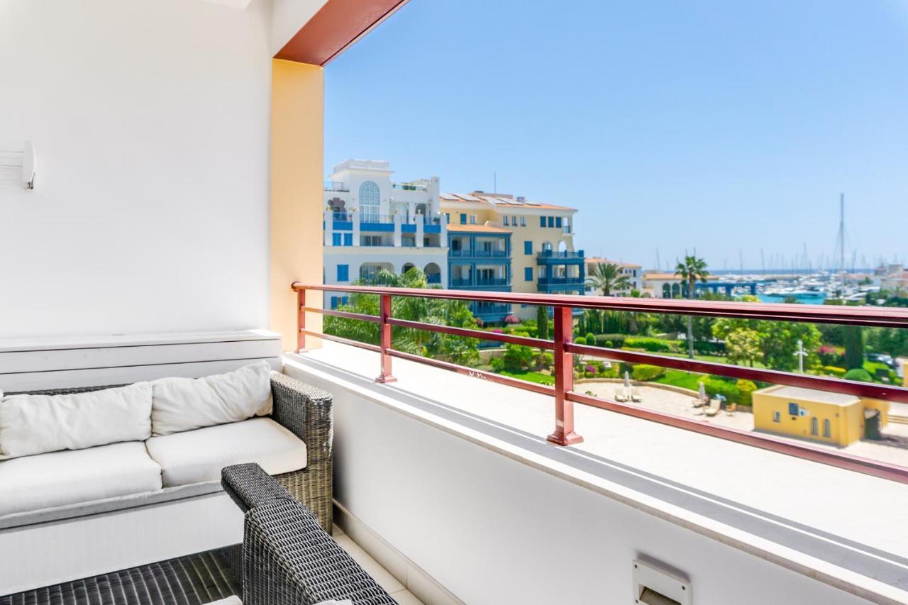 Limassol Marina Nereids D22 By Ezoria Villas 외부 사진